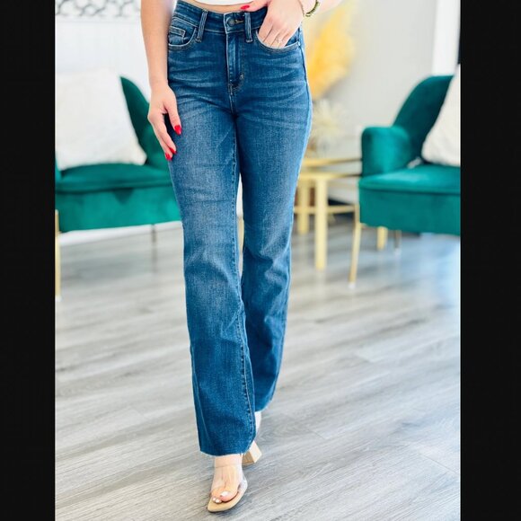 Judy Blue Beyond Belief Bootcut Jeans in medium dark wash size 11/30 - Picture 1 of 10